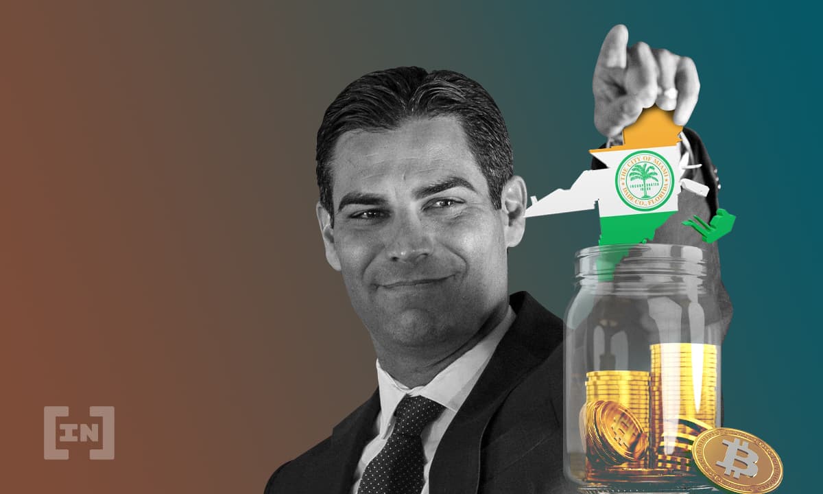 Prefeito de Miami diz que ainda recebe salário em Bitcoin