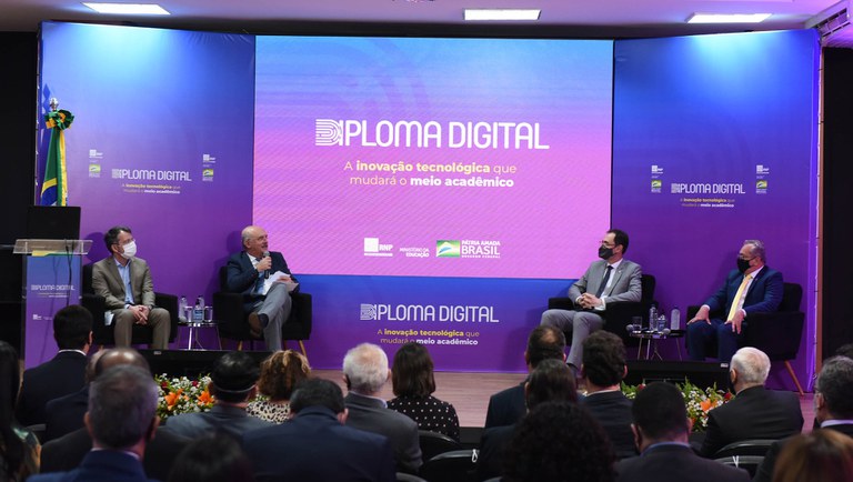 diplomas blockchain
