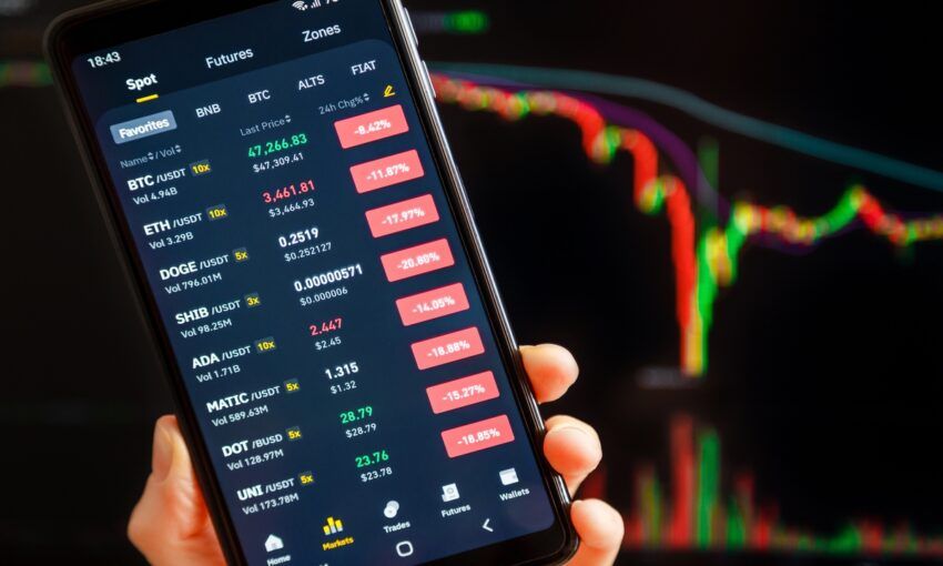 Criptomoedas em ascensão buscam uma lacuna no mercado após a queda do preço da BNB